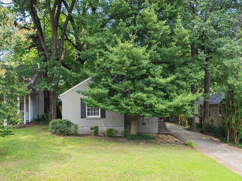 1st image of 2022 Courtland Pl