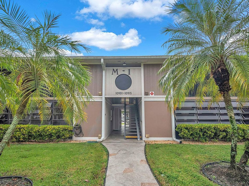 1st image of 10903 W Clairmont Circle #201