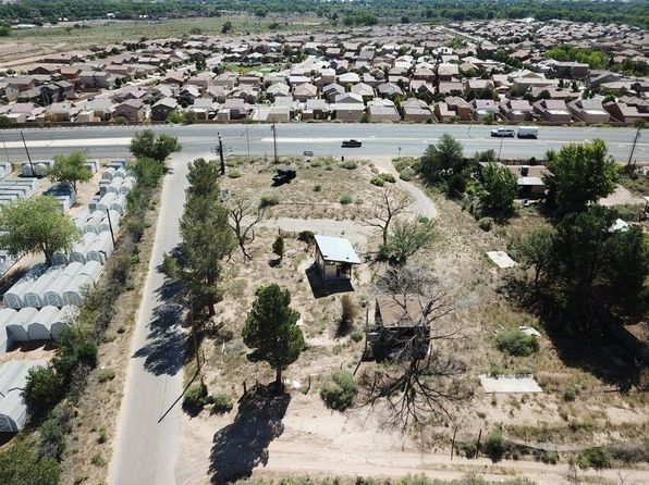 1337 Calle Cielo Vis, Bernalillo, NM 87004