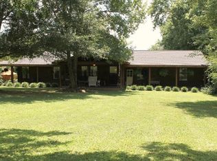 173 Jones Slough Rd, Kingston, GA 30145