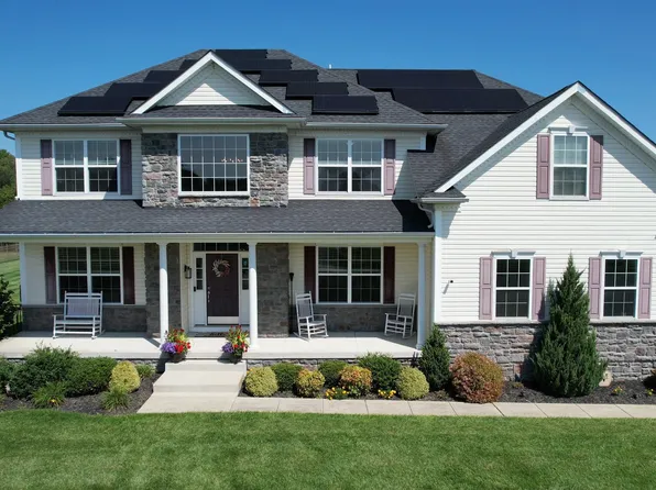 4 Palomino Cir, Mantua, NJ 08051