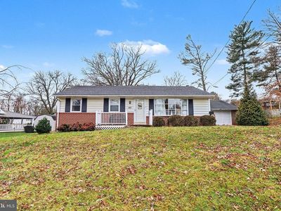 405 Spring Dr, Millersville, PA, 17551