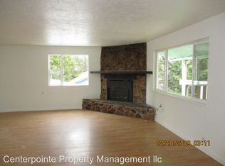 381 SE Darrell Ave, Winston, OR 97496