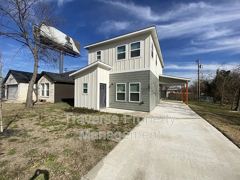 3 bed, 2.5 bath, 1555 sqft, $2,095 — Photo 2