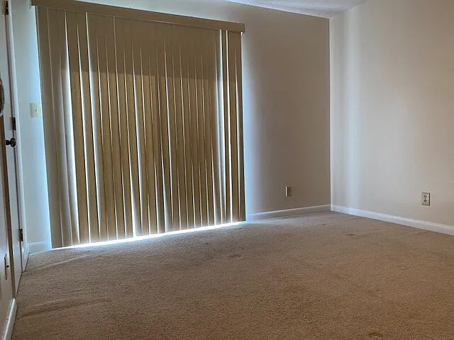 5A Port West Ct — Photo 11