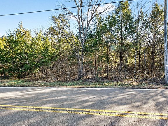 5th image of 9877 Sam Donald Rd