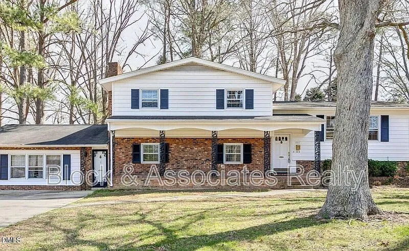 1007 Vandora Springs Rd