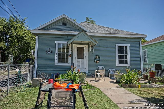 2nd image of 306 Givens Ave