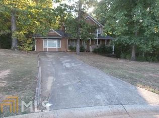 1318 Hillside Ct, Auburn, GA 30011