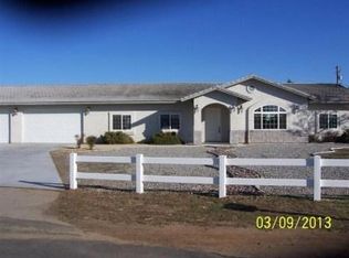 18290 Hiawatha Rd, Apple Valley, CA 92307