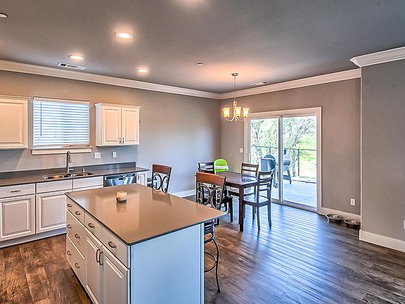 5th image of 20262 Ballentine Dr