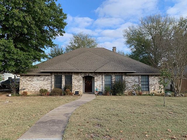 1st image of 3925 Miranda Dr