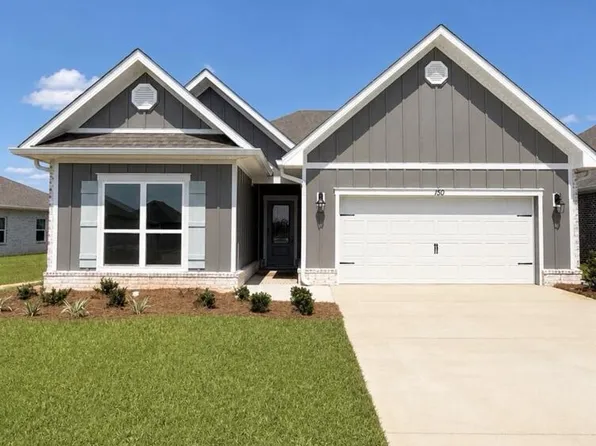 150 Gray Owl Dr E, Freeport, FL 32439