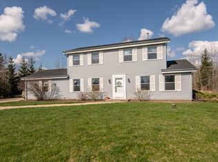 693 Lake Shore Rd, Grafton, WI 53024