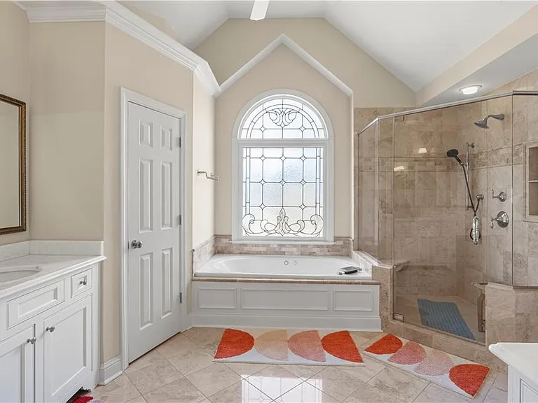 5685 Lake Manor Trce — Photo 16