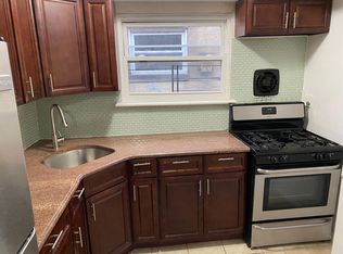 655 E 224th St APT 3, Bronx, NY 10466
