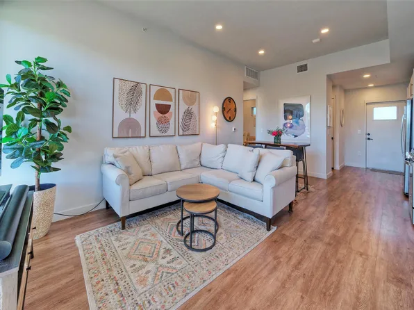 4004 Banister Ln Unit 207, Austin, TX 78704