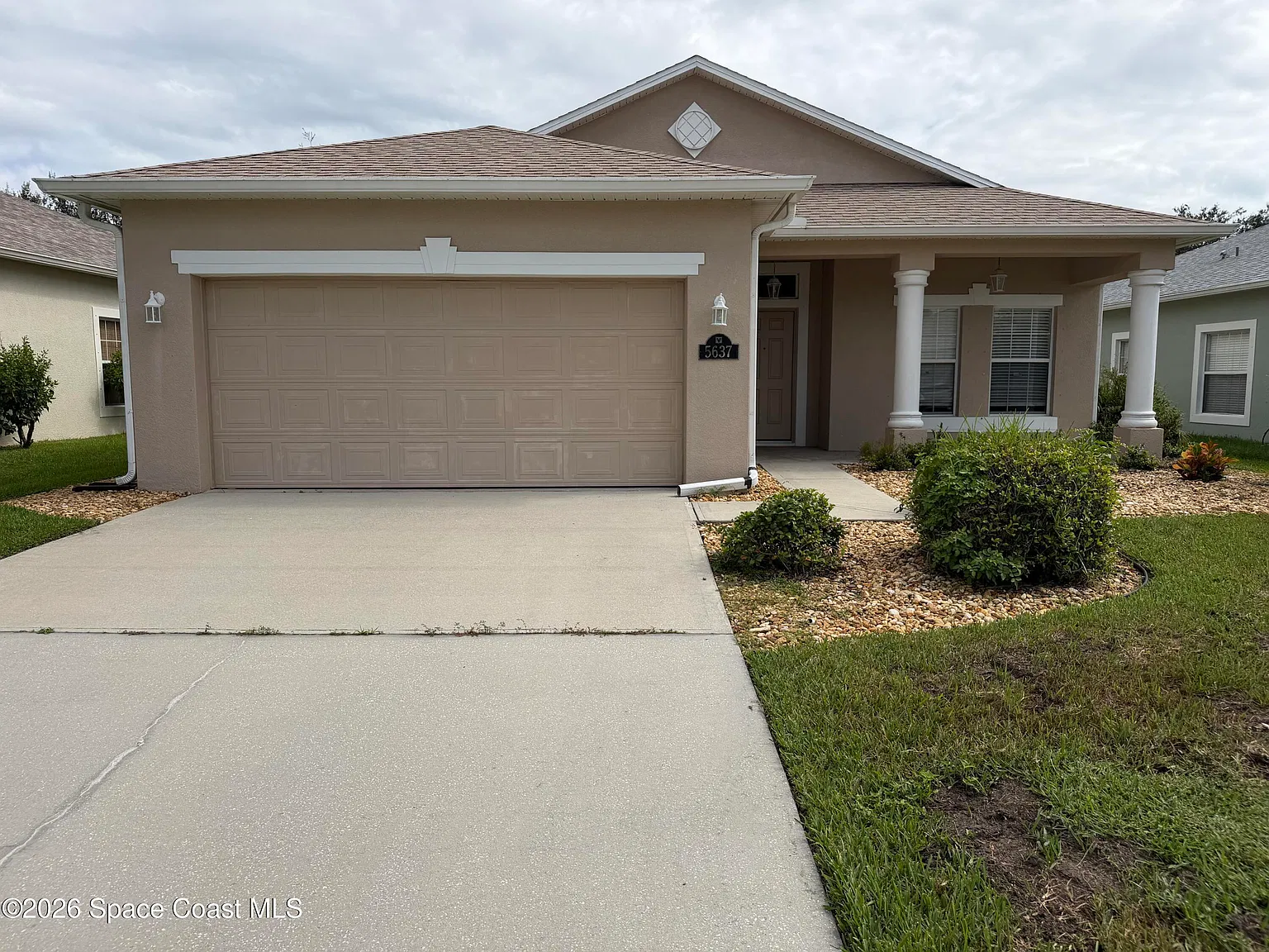 3 bed, 2.0 bath, 1512 sqft, $2,400 — Photo 1