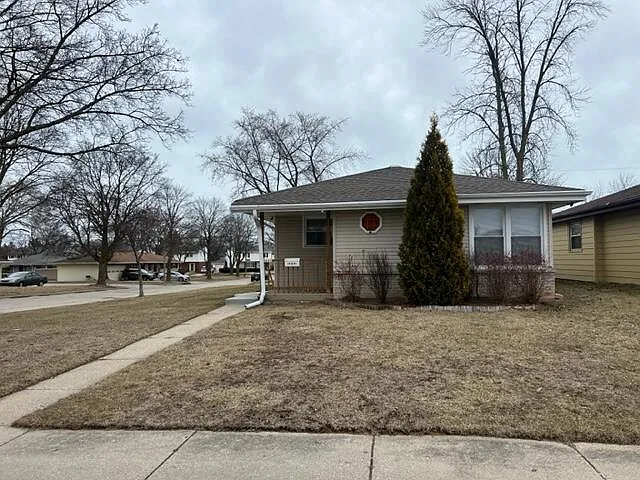 4660 North 90th ST photo 1