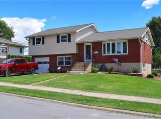 3104 Easthill Dr, Bethlehem, PA 18017