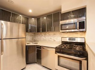 412 W 22nd St APT 1F, New York, NY 10011