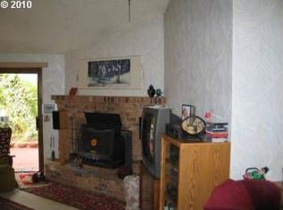 6768 Dogwood Sreet, Springfield, OR 97478