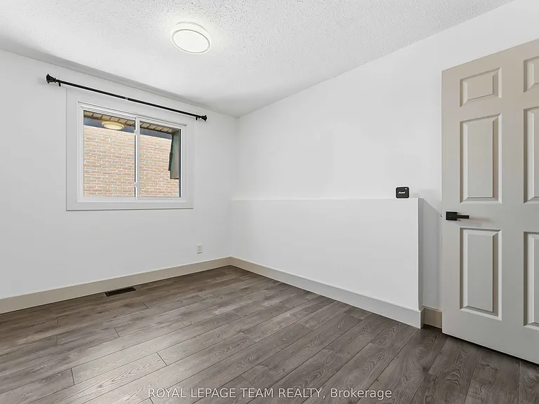204 Donald St #2 — Photo 26