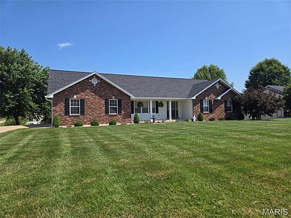 2nd image of 509 Bridgeway Dr