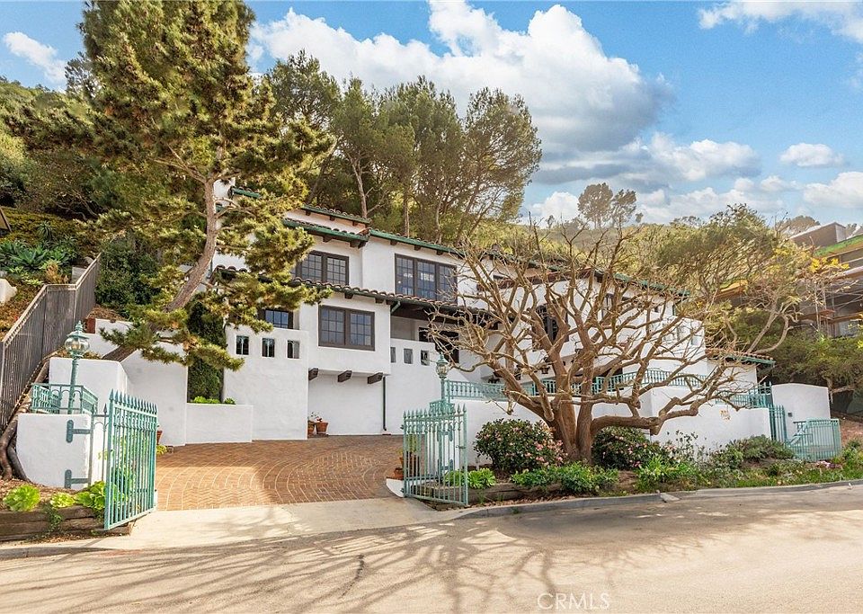 1st image of 1120 Palos Verdes Dr W