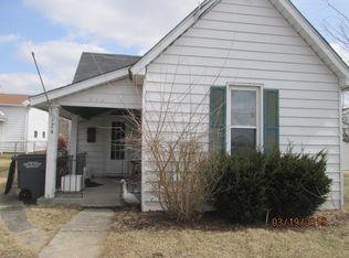 124 4th St, Tipton, IN 46072