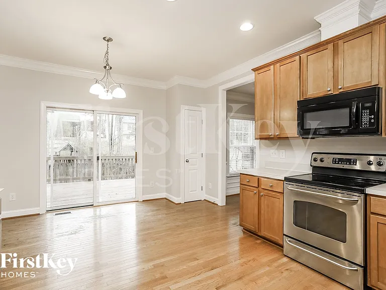 5605 Catskill Ct — Photo 5