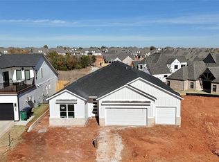 5613 NW 155th St, Edmond, OK 73013