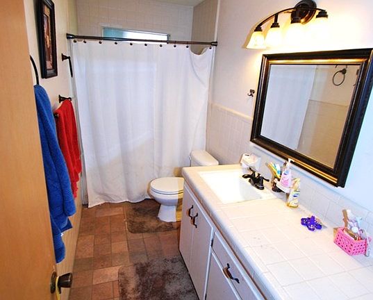 4th image of 1137 Warbler Dr