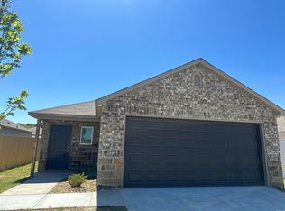 10204 Debbie Dr, North Little Rock, AR 72113
