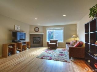 711 N 94th St UNIT F, Seattle, WA 98103