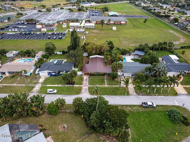 2175 Barracuda Ave — Photo 48