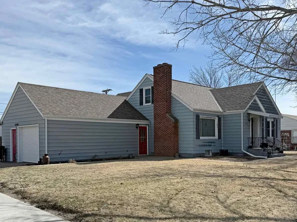 418 Columbia St, La Crosse, KS 67548