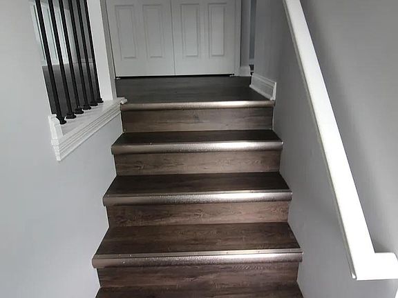 5th image of 29451-29515 Hoover Rd