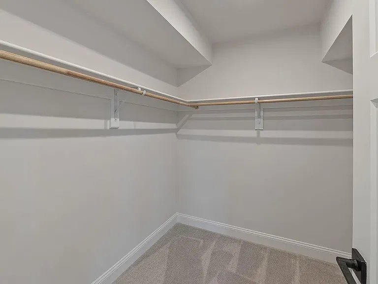 1320 Laconia Ln — Photo 36