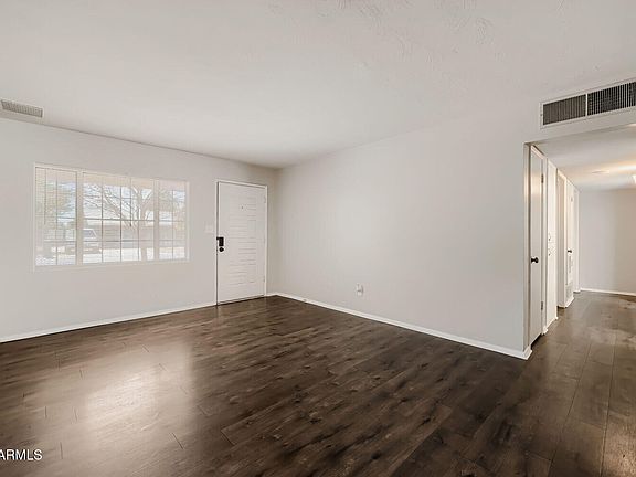 5th image of 2406 W MARLETTE Avenue