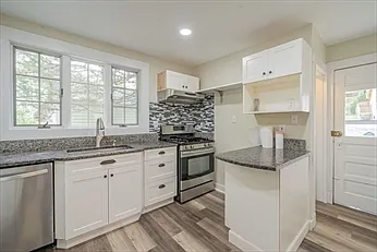 16 Crescent Hill Ave — Photo 21