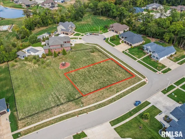 1901 Fieldstone Ct, Chatham, IL 62629