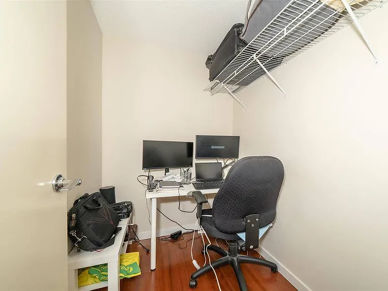 909 Mainland St #2105 — Photo 20