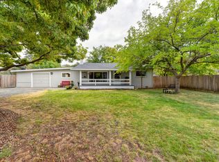 935 Blitz Ln, Auburn, CA 95603