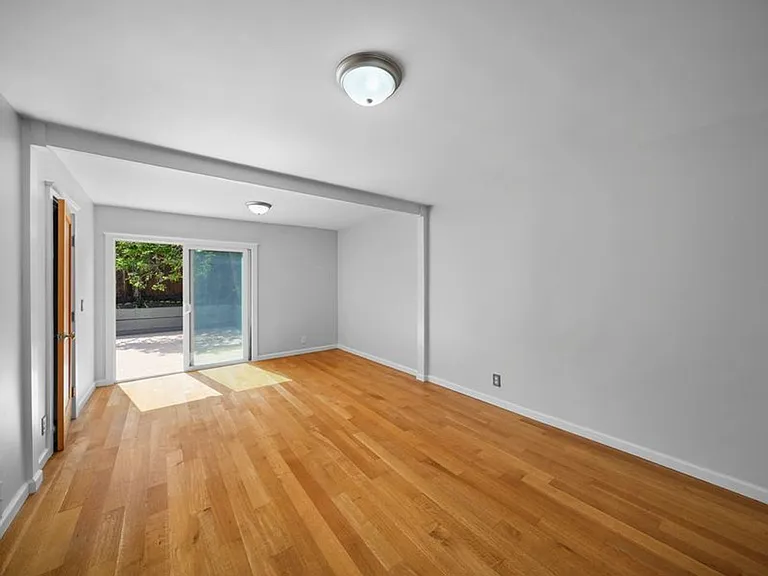 44 Bradford St — Photo 18