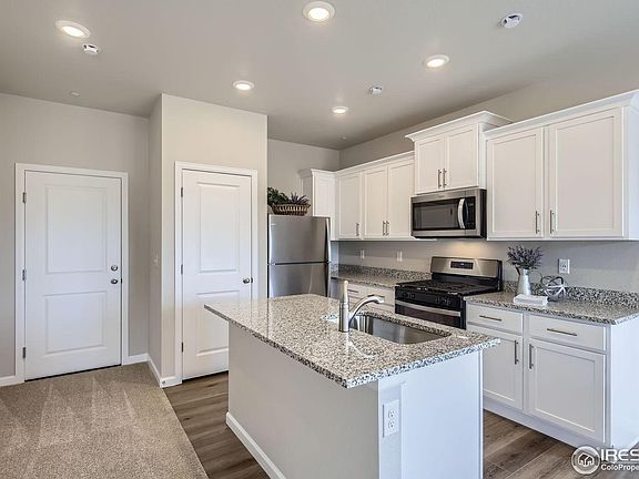 7th image of this home