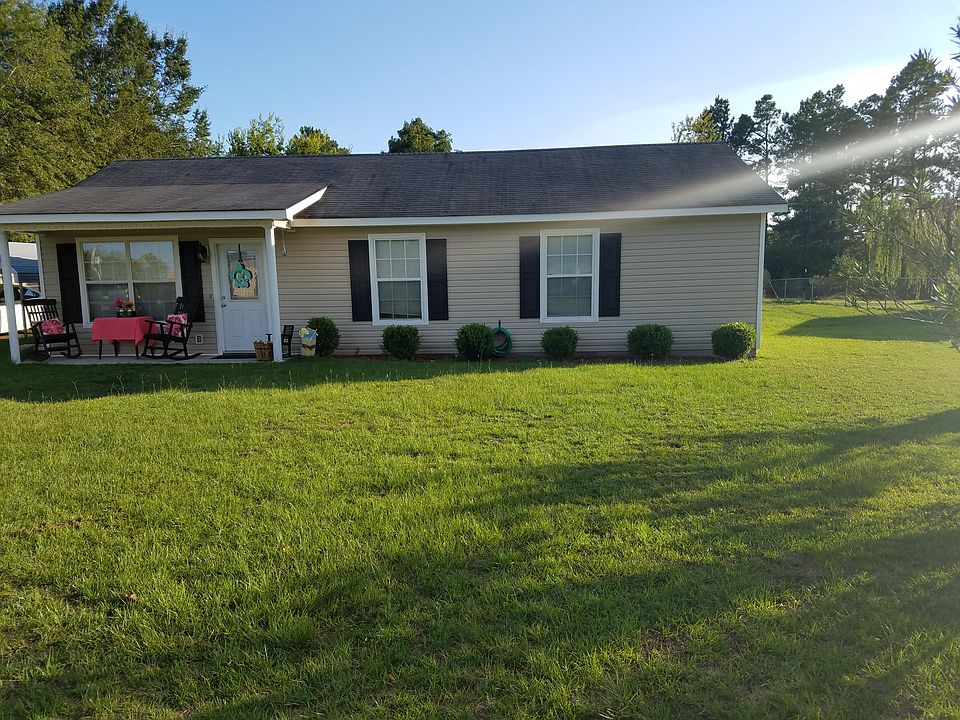 2nd image of 499 Taylor Pond Rd