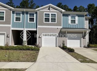 681 Cherry Ridge Dr, Orange Park, FL 32065