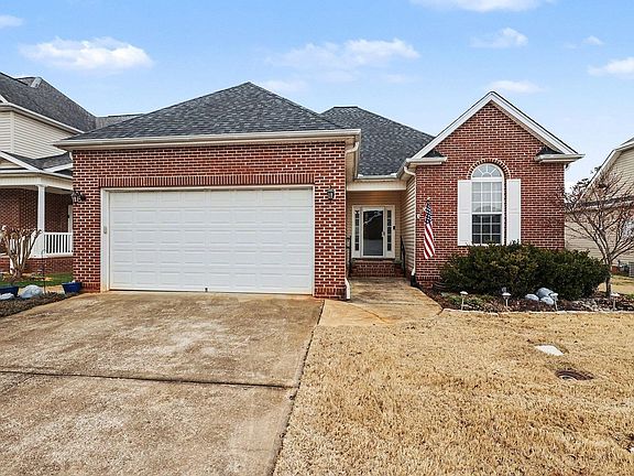 2nd image of 302 Stallion Rd