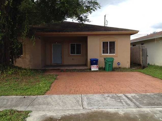 1st image of 1851 NW 113th Ter